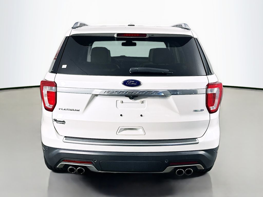 Used 2018 White Ford Platinum image 6