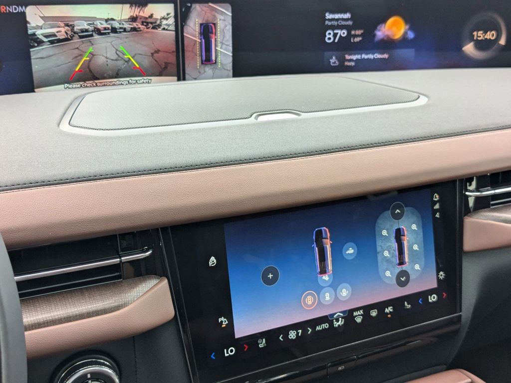 2025 Lincoln Navigator L Reserve