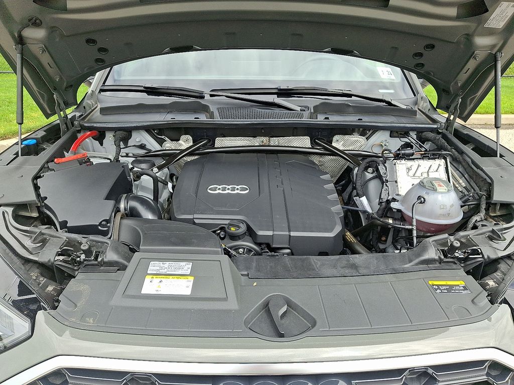 Thumbnail: 2023 Audi Q5 - 30