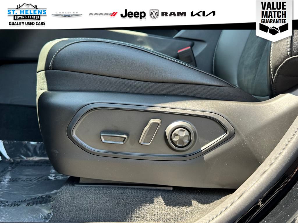 2025 Jeep Grand Cherokee Altitude - Photo 17