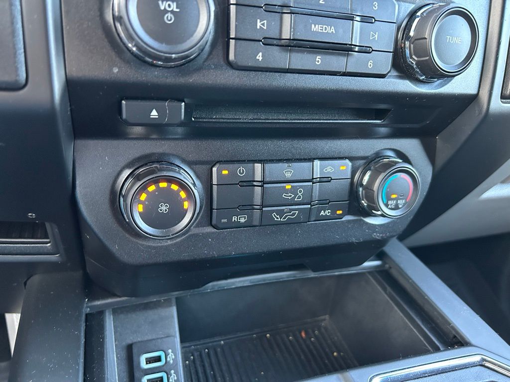Thumbnail: 2018 Ford F-150 - 25