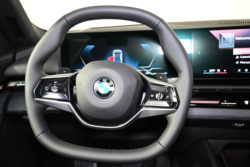 Thumbnail: 2026 BMW 5 Series - 17