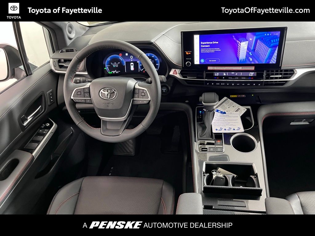2025 Toyota Sienna XSE 5