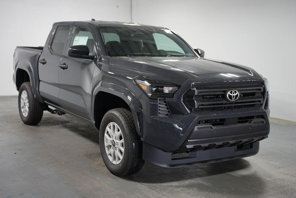 2025 Toyota Tacoma SR 3