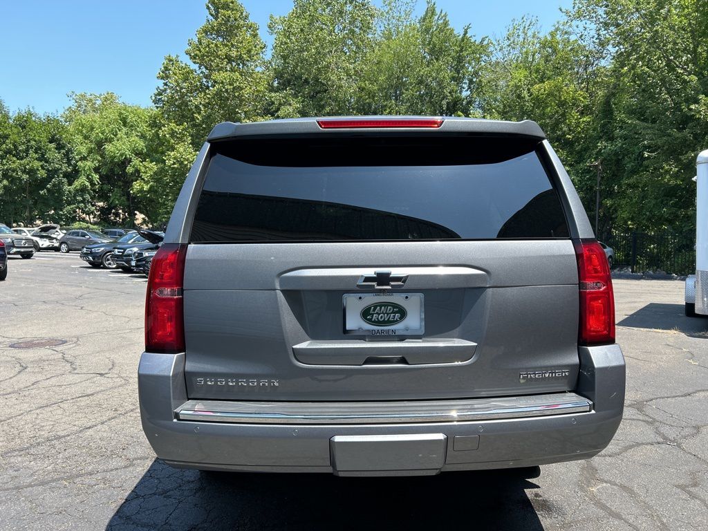 Thumbnail: 2020 Chevrolet Suburban - 3