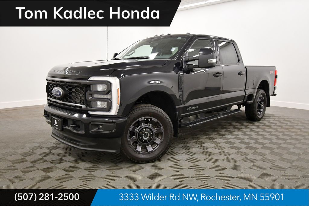 Black 2024 Ford F-250 Super Duty Pickup Truck Four-Wheel Drive Automatic