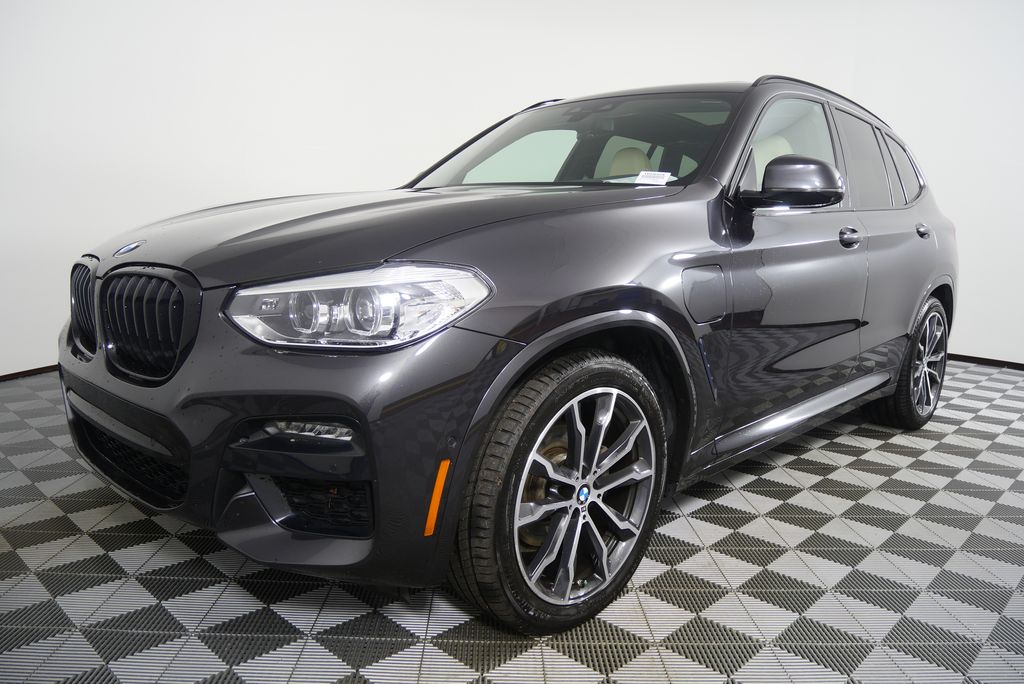 Thumbnail: 2021 BMW X3 - 8