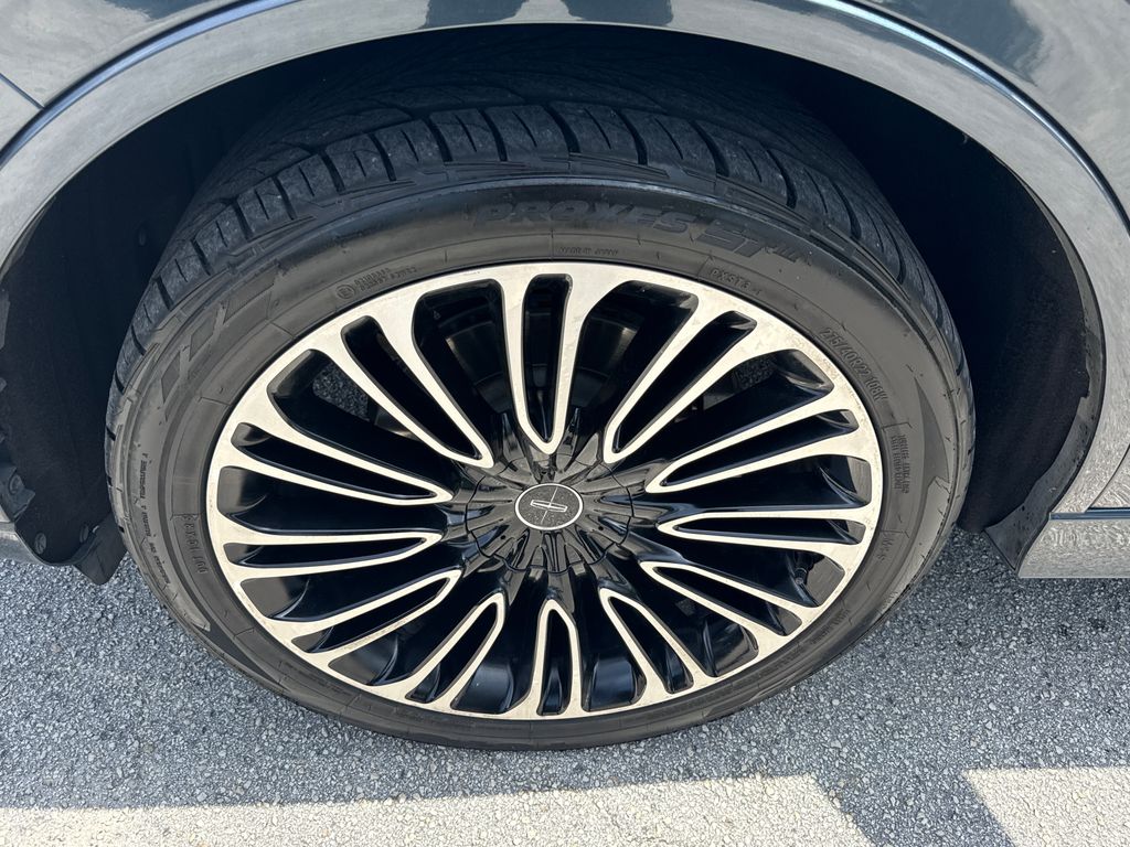 Used 2020 Blue Lincoln Black Label image 12