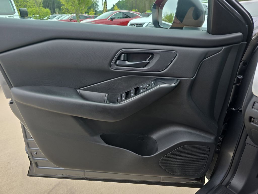 2024 Gun Metallic Nissan Rogue S FWD SUV