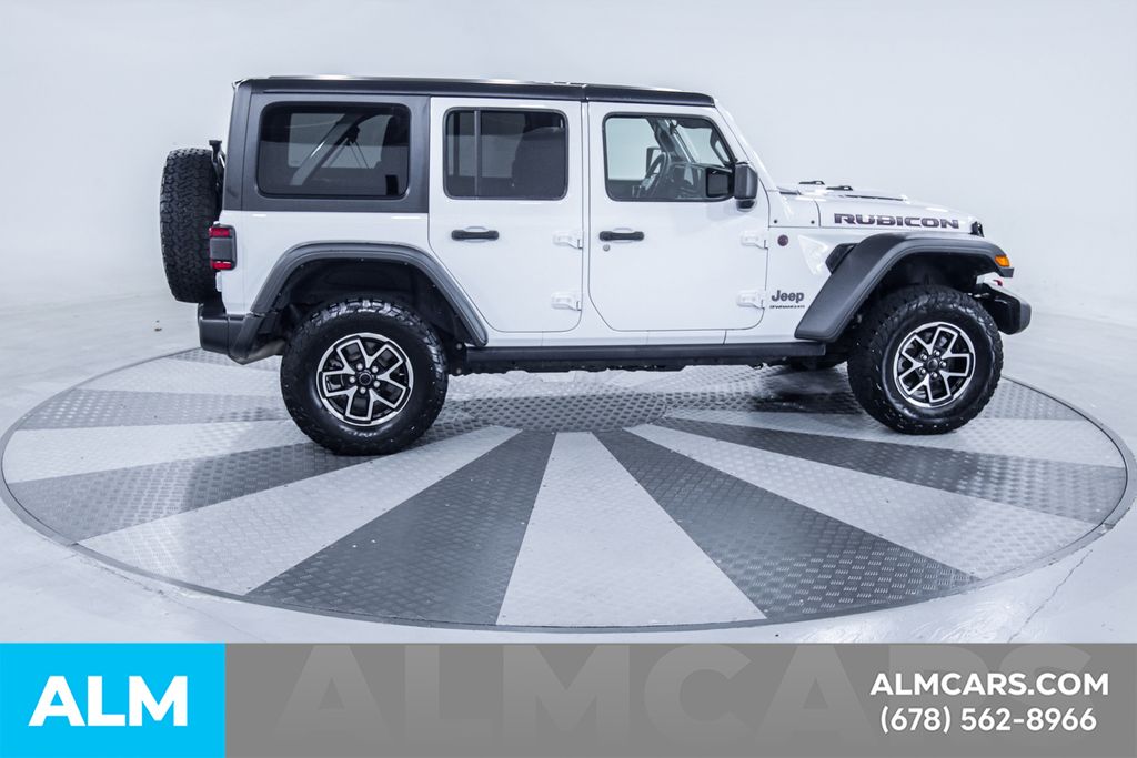 Used 2025 White Jeep Rubicon image 10