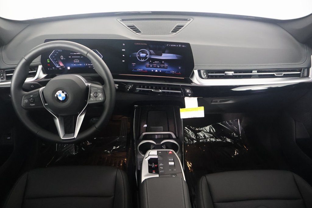 Thumbnail: 2025 BMW X1 - 4