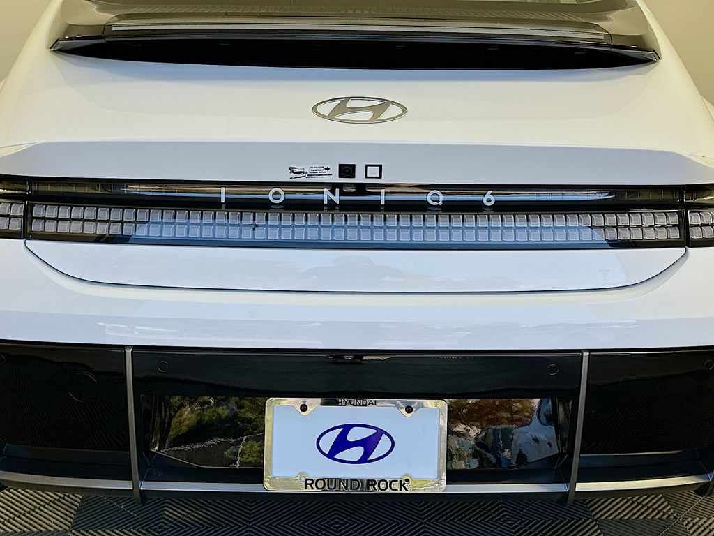Thumbnail: 2025 Hyundai Ioniq 6 - 22
