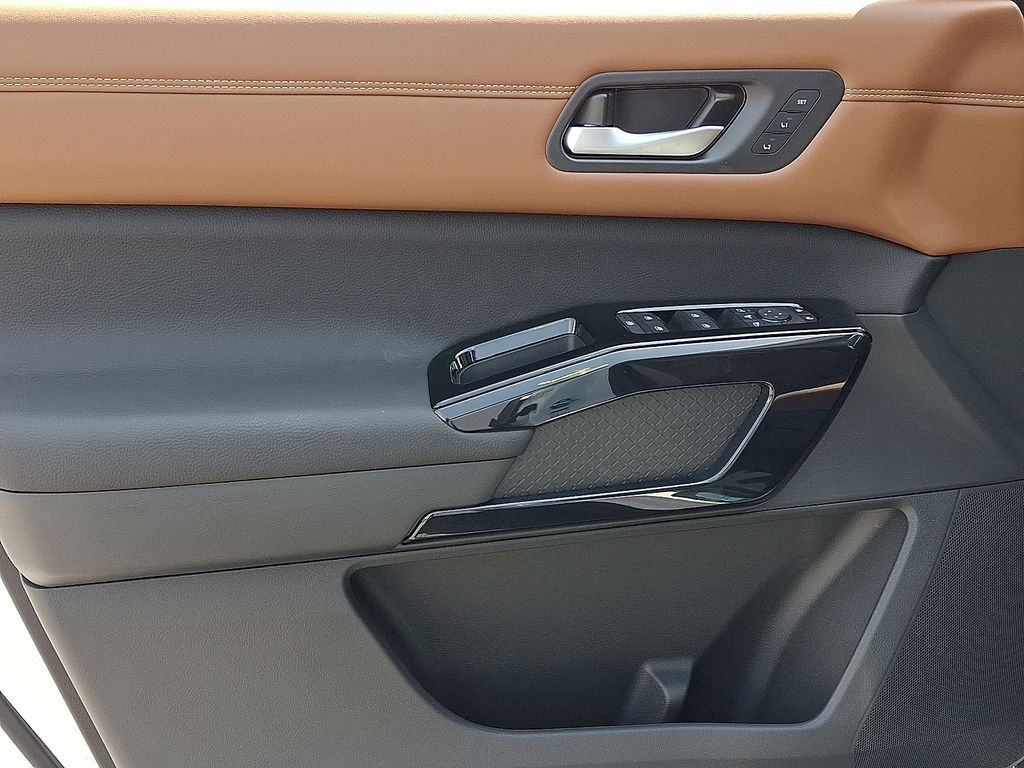 2026 Nissan Pathfinder — photo 9