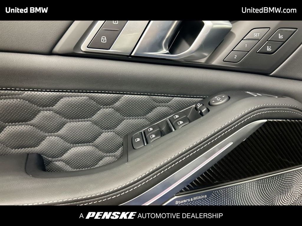 Thumbnail: 2026 BMW X5 - 11