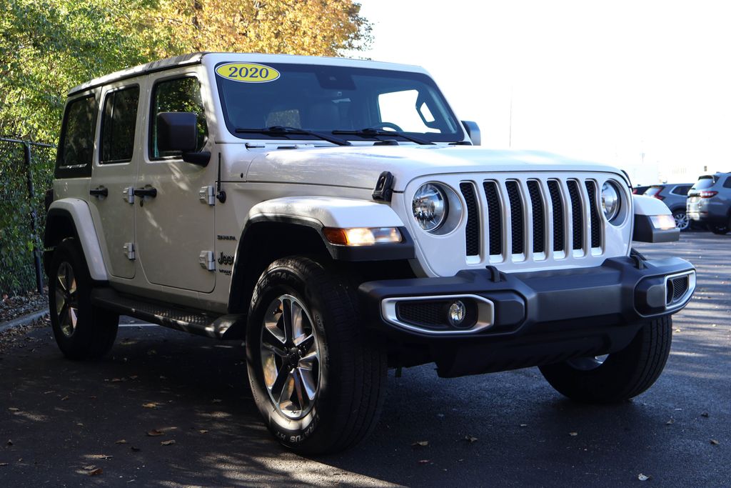 2020 Jeep Wrangler Unlimited Sahara 10