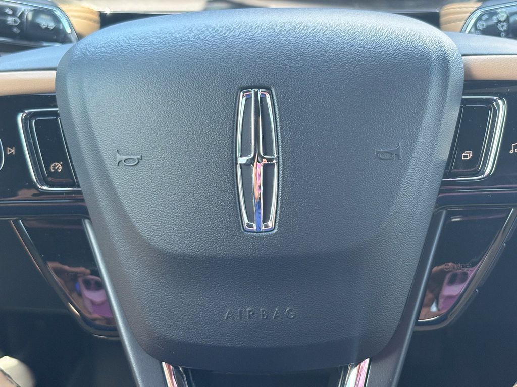 2022 Lincoln Corsair Reserve Gray at Bayshore Chrysler Jeep Dodge Ram