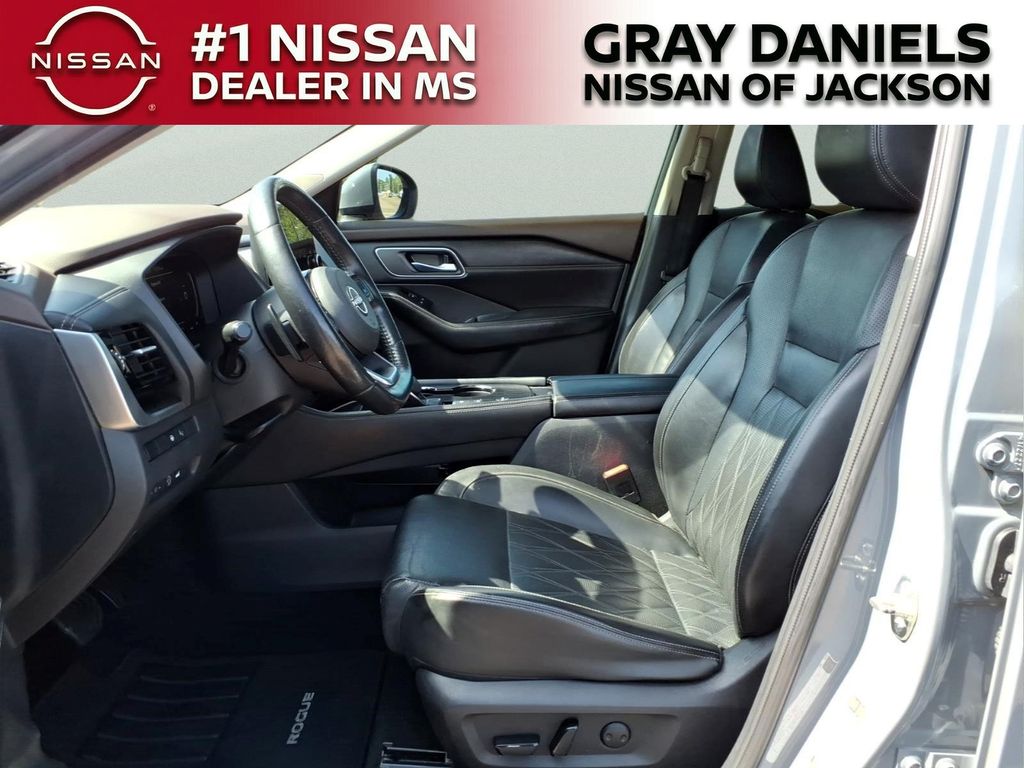 Used 2023 Nissan Rogue SUV