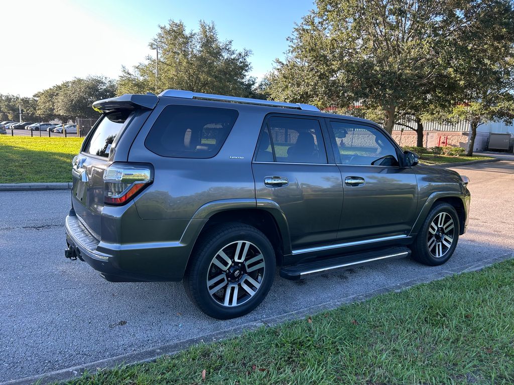 Thumbnail: 2016 Toyota 4Runner - 5