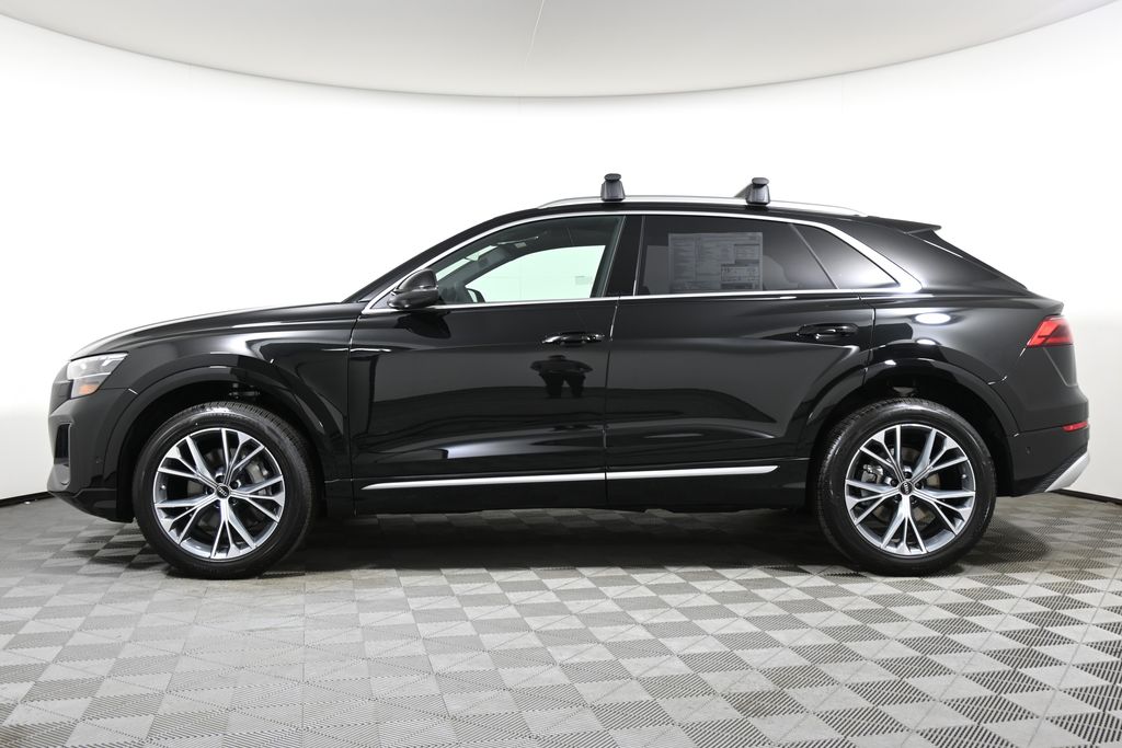 2025 Audi Q8  2