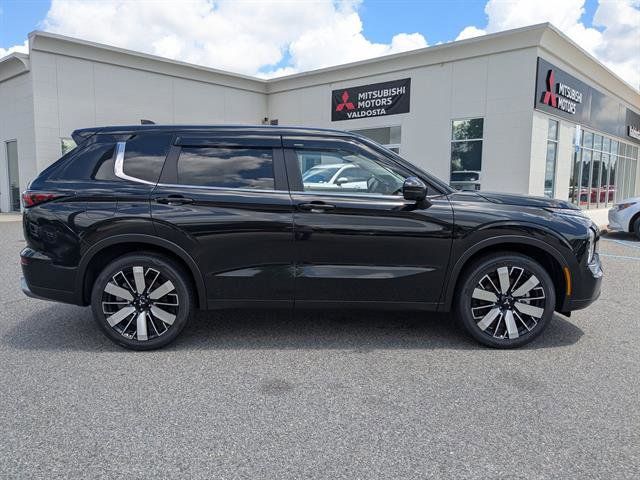 Used 2025 Mitsubishi Outlander SUV