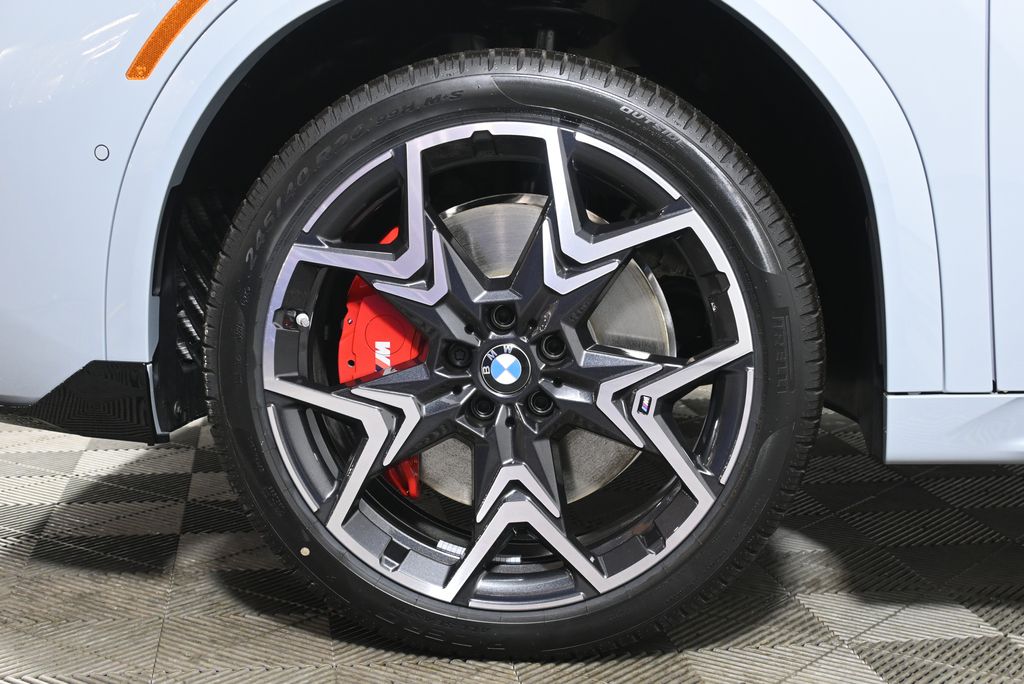 Thumbnail: 2026 BMW X2 - 12