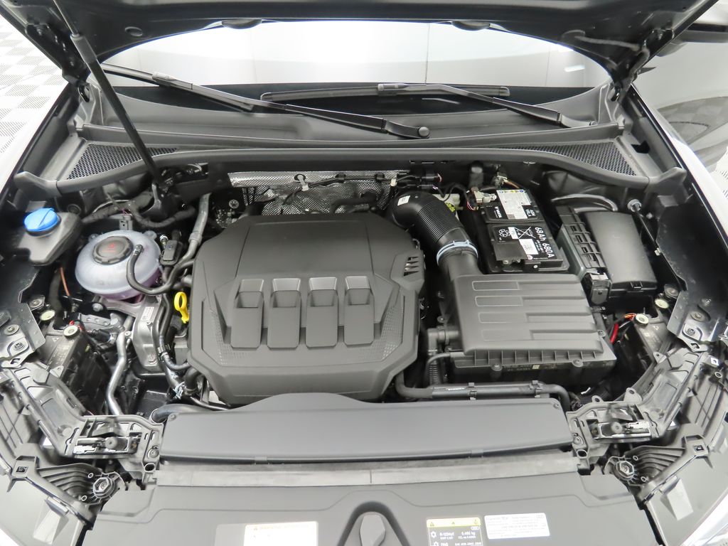 Thumbnail: 2025 Audi Q3 - 30