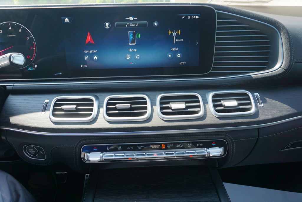 Thumbnail: 2025 Mercedes-Benz GLS - 32