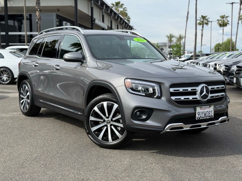 Mountain Gray Metallic 2021 Mercedes-Benz GLB 250 FWD SUV / Crossover Front-Wheel Drive 8-Speed Automatic