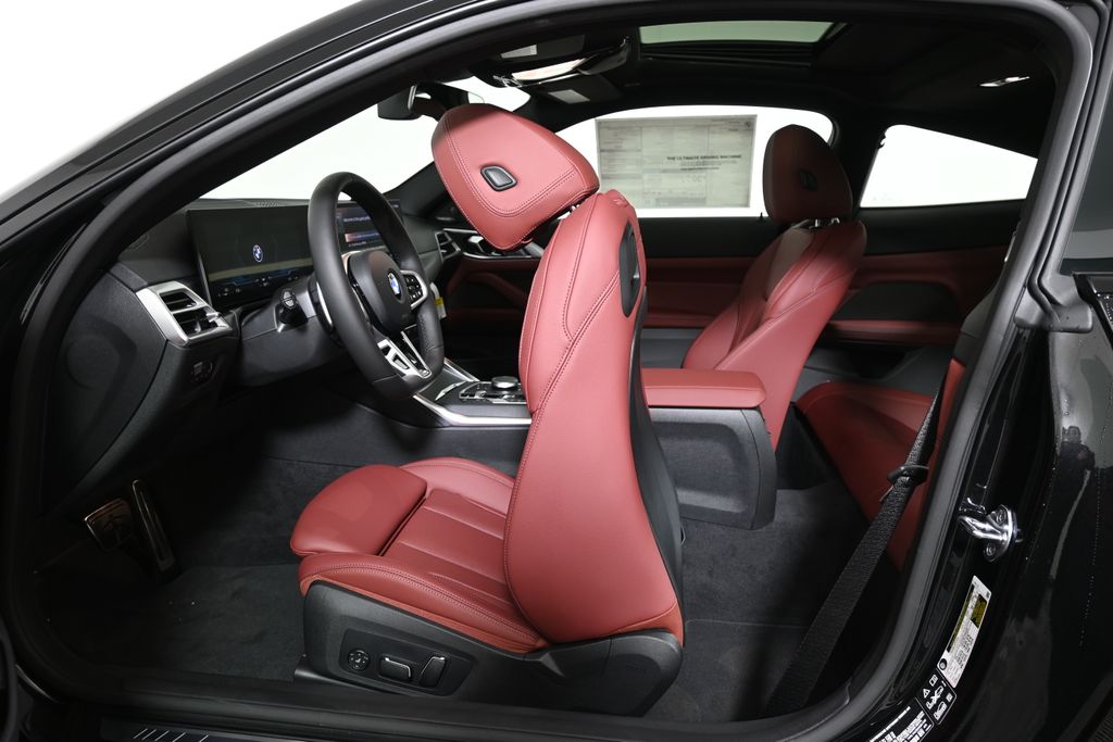 Thumbnail: 2026 BMW 4 Series - 32