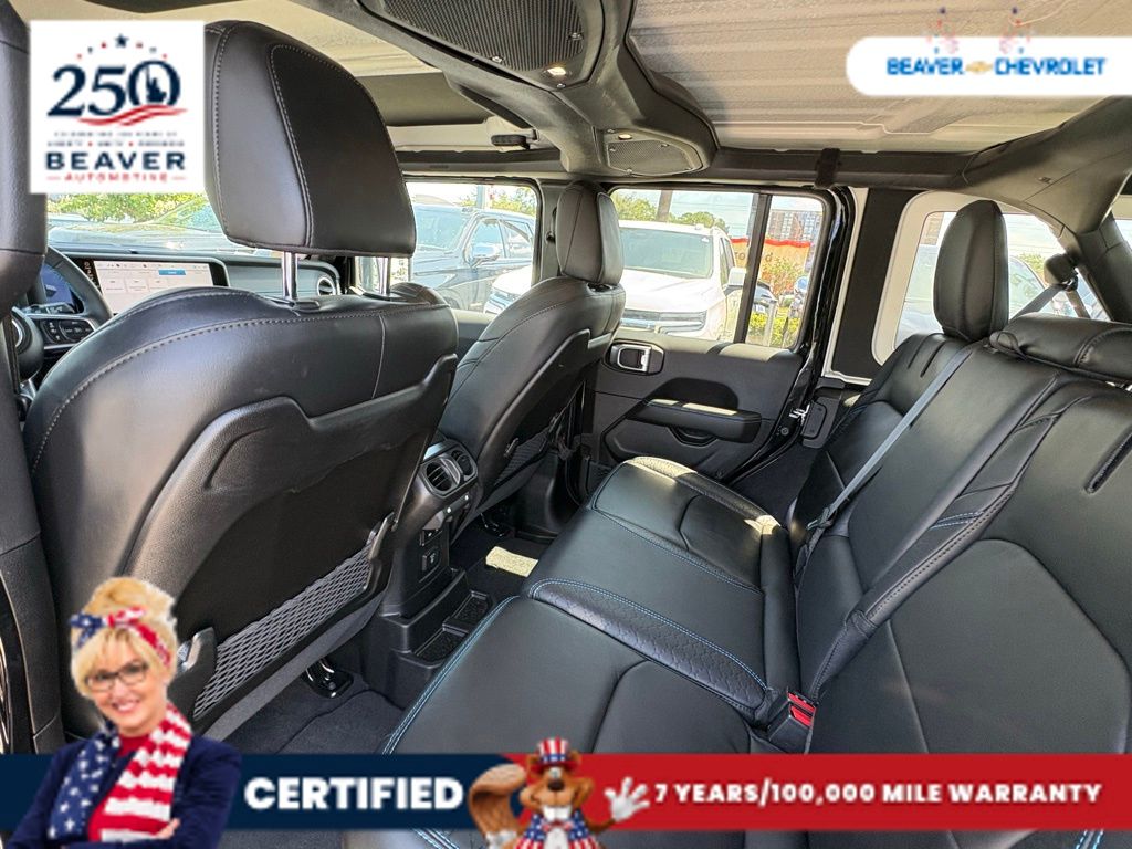 Used 2024 Jeep Wrangler SUV