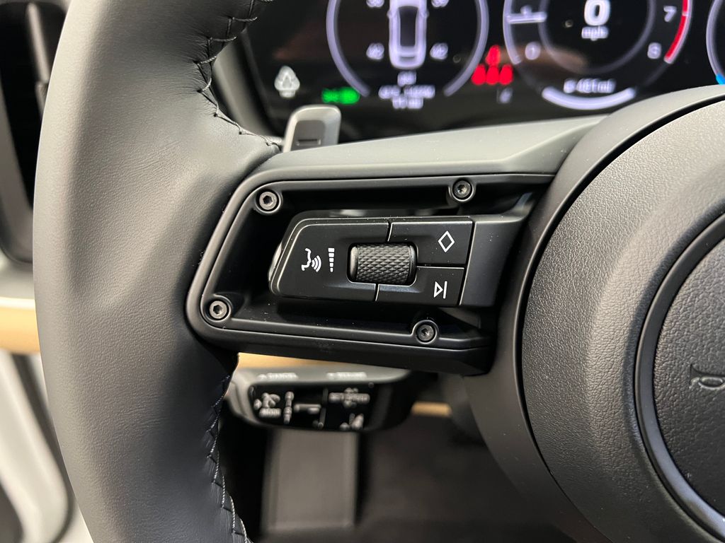 Thumbnail: 2026 Porsche  - 19