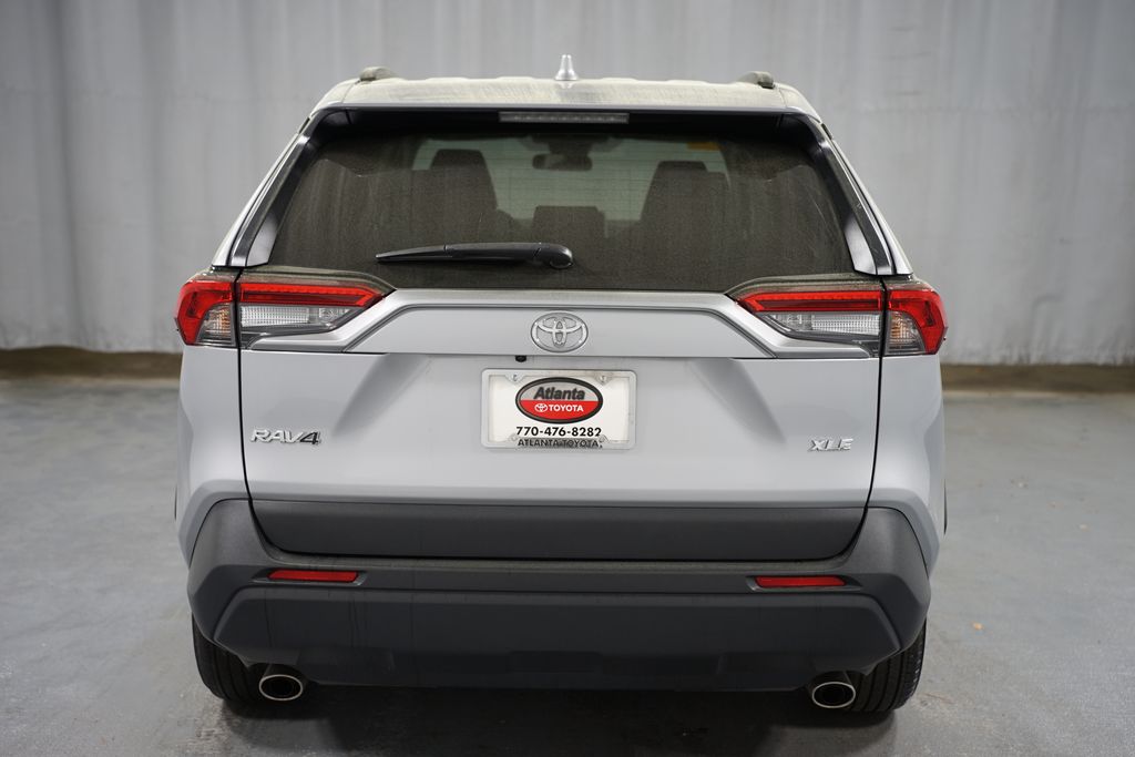 2024 Toyota RAV4 XLE 7