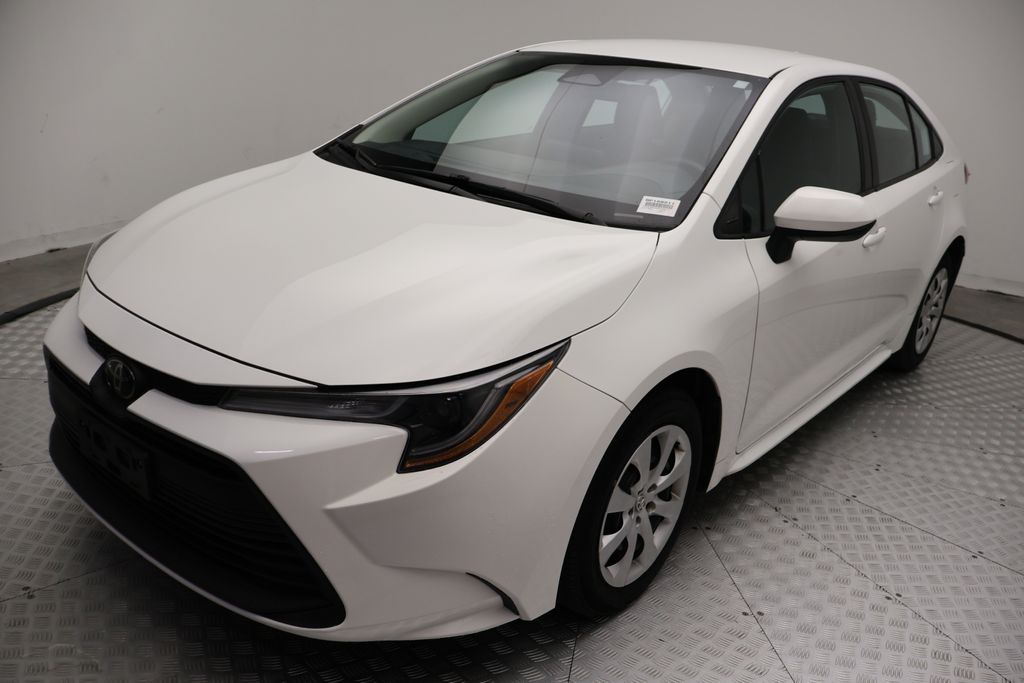 Thumbnail: 2024 Toyota Corolla - 2
