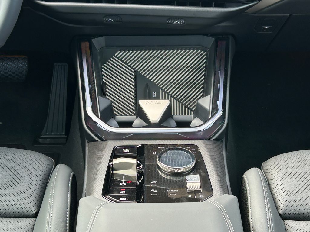 2025 BMW X3 3.0i 27