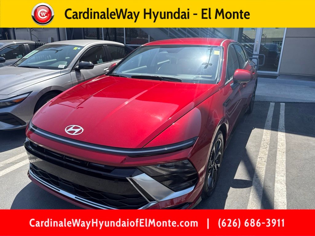 Red 2025 Hyundai Sonata Sedan Front-Wheel Drive 8-Speed Automatic
