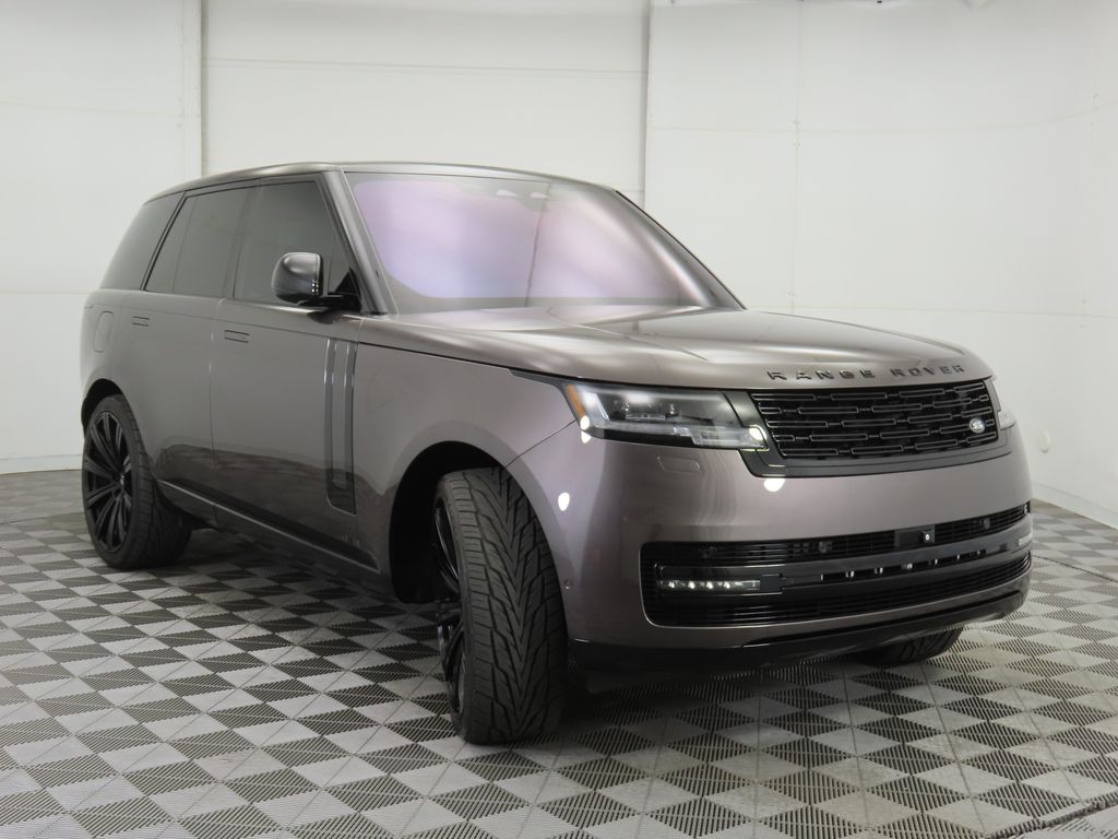 Thumbnail: 2022 Land Rover Range Rover - 3