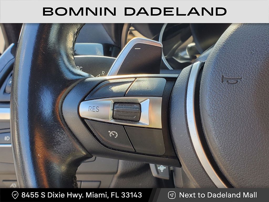 2014 BMW Legend 650i photo