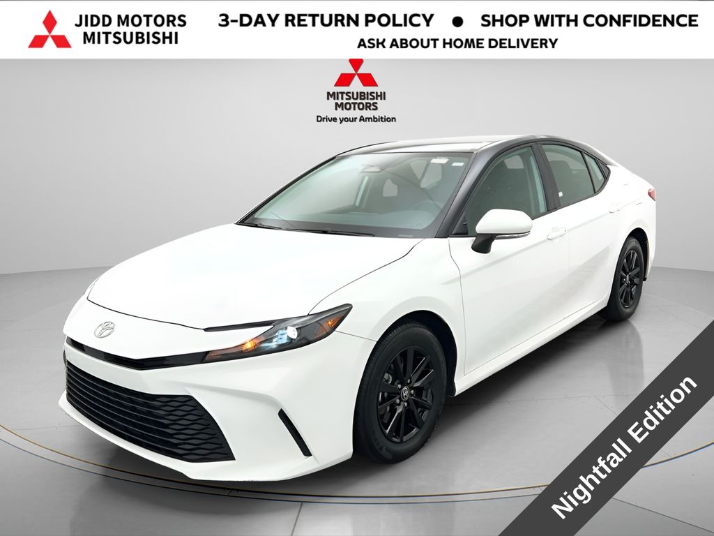 2025 Toyota Camry LE FWD