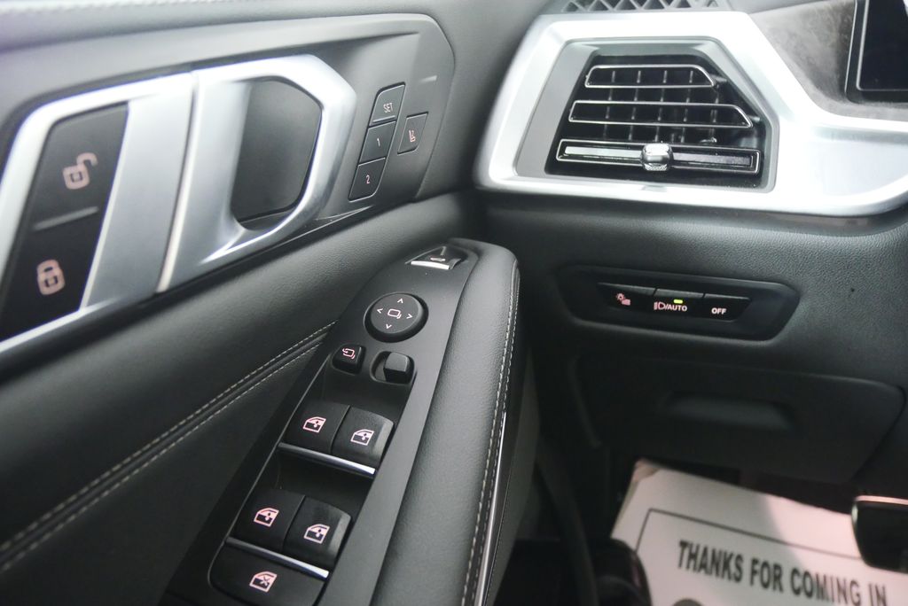 2025 BMW X5 sDrive40i 20