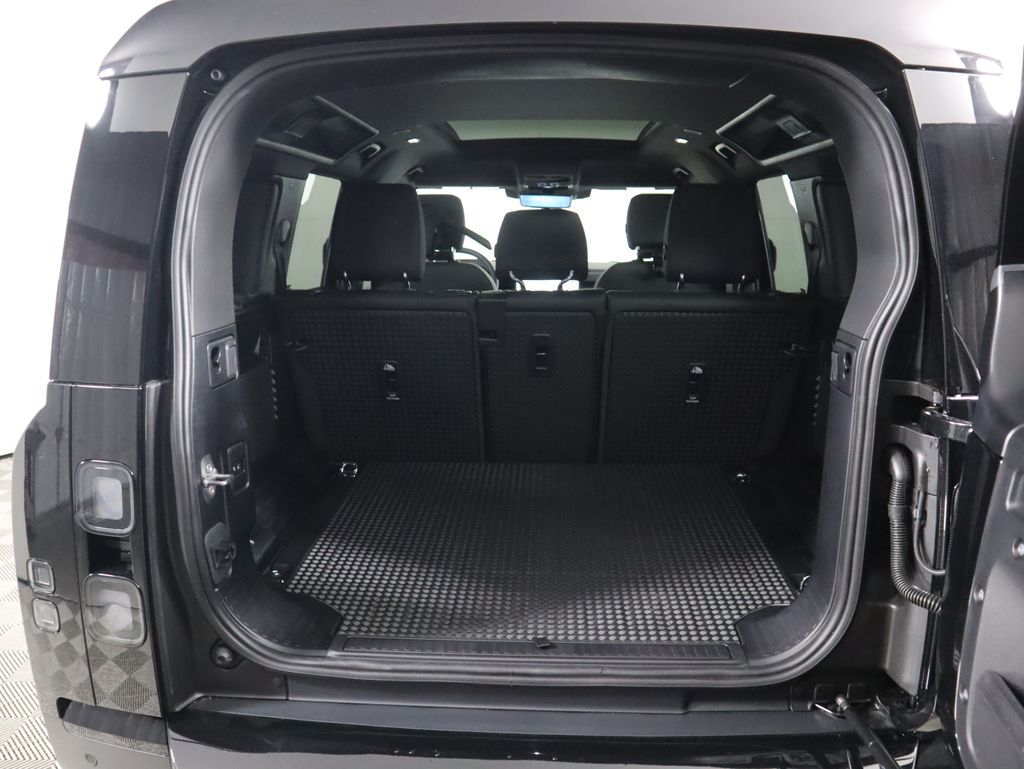 Thumbnail: 2026 Land Rover Defender - 29