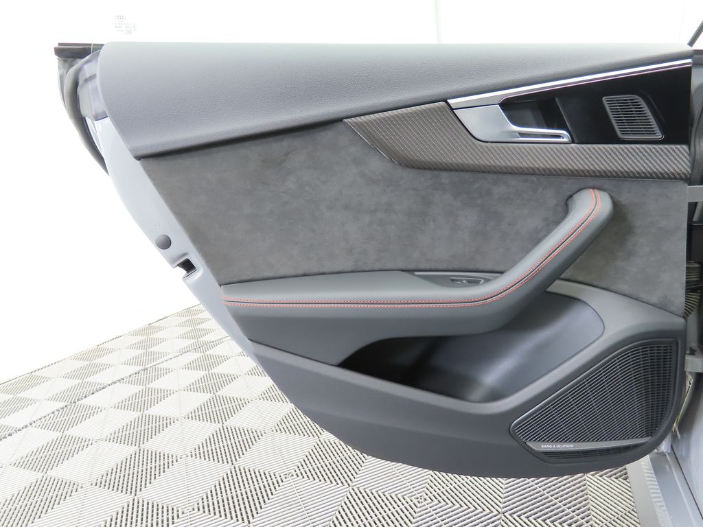 Thumbnail: 2021 Audi RS 5 - 26