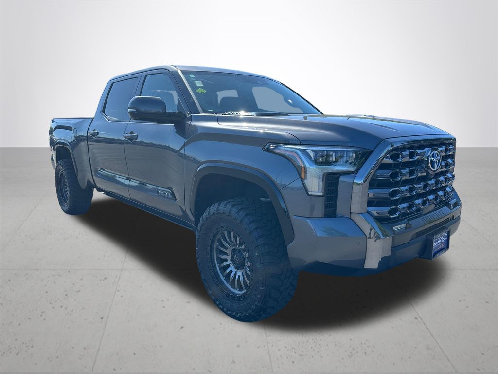 2023 Toyota Tundra Hybrid Platinum