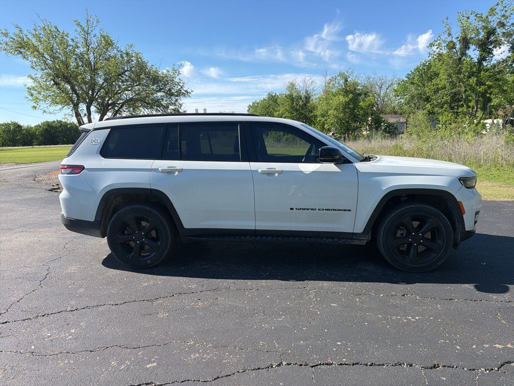 Used Car 2023 Jeep Grand Cherokee L  Altitude For Sale Under $35,000 In Taylor, Texas