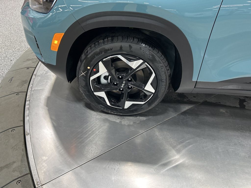 new 2026 Kia Seltos car, priced at $28,405