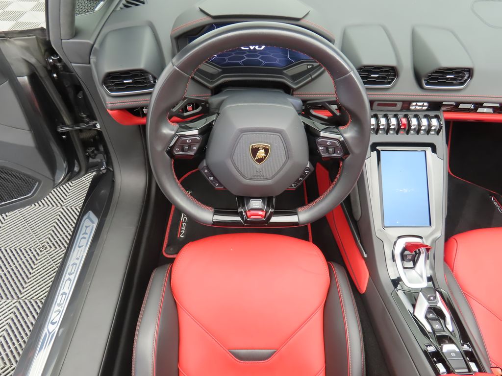2023 Lamborghini Huracan EVO 18