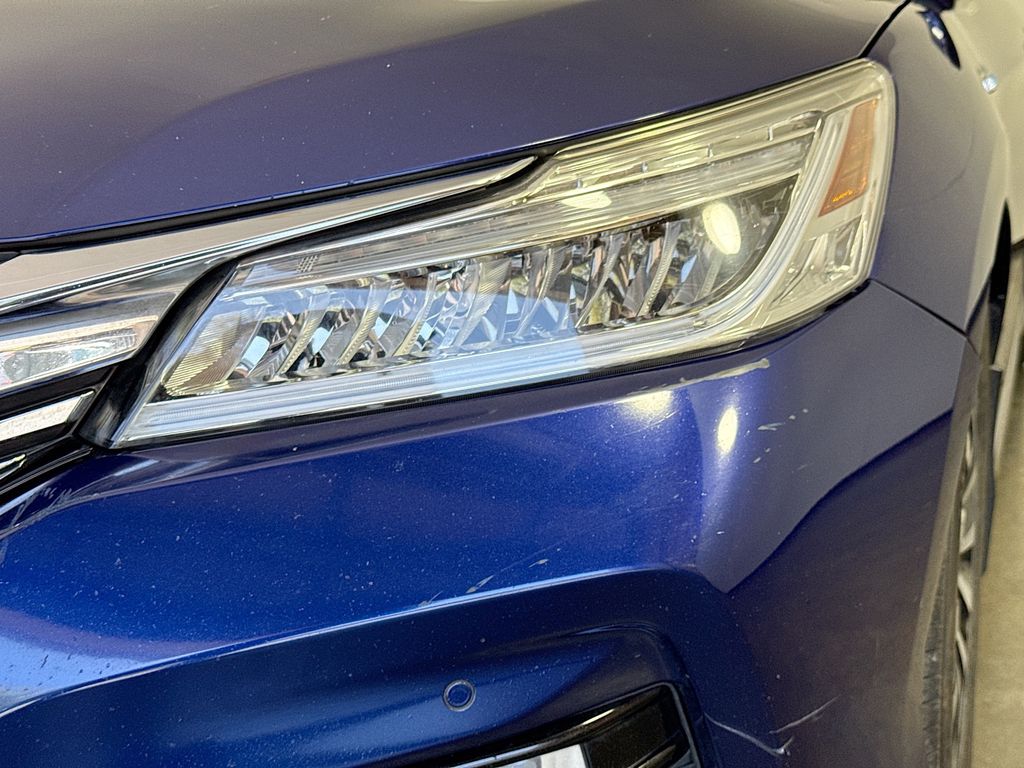 Used Car 2017 Honda Accord Hybrid  Touring For Sale Under $15,000 In Austin, Texas