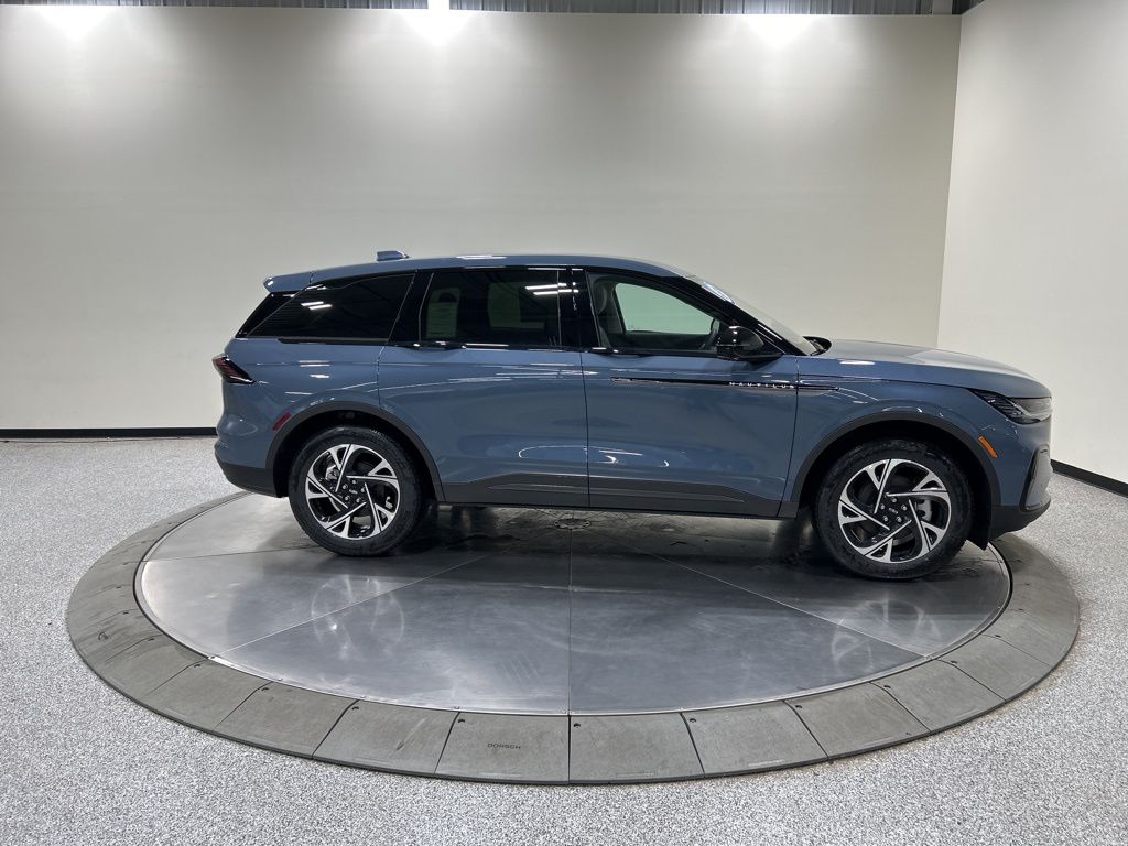 new 2026 Lincoln Nautilus car, priced at $58,282