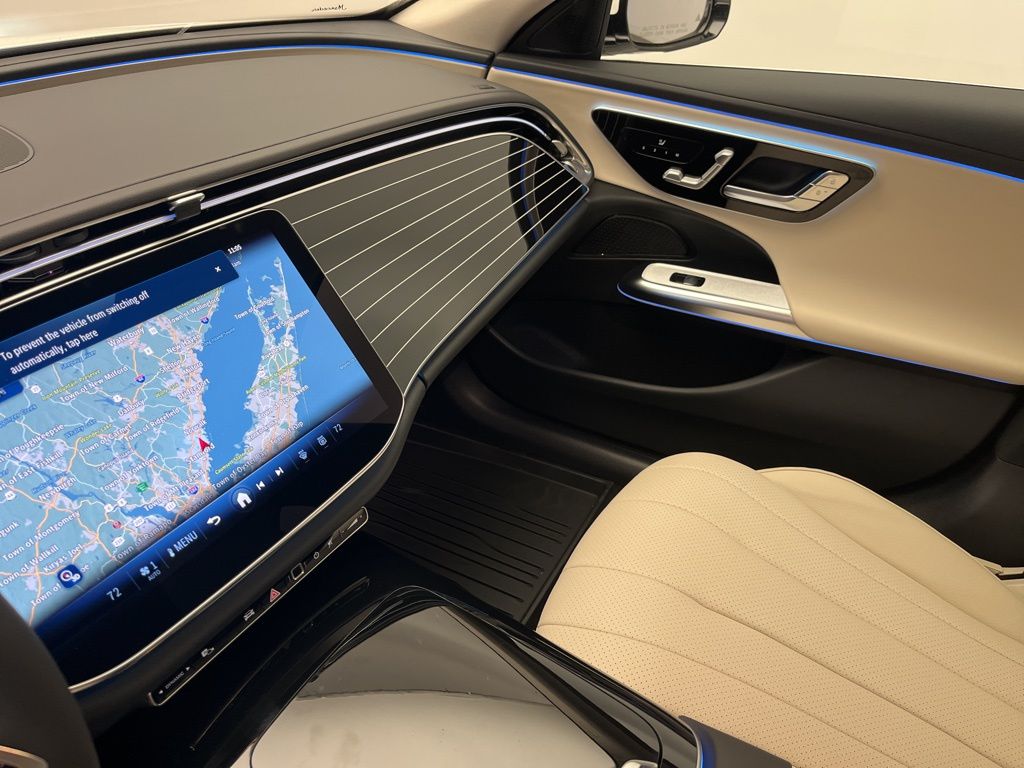 Thumbnail: 2026 Mercedes-Benz E-Class - 21