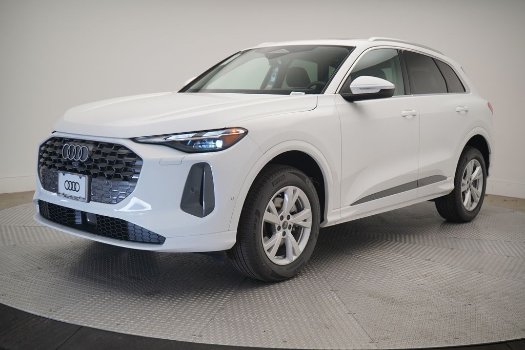 Thumbnail: 2025 Audi Q5 - 1