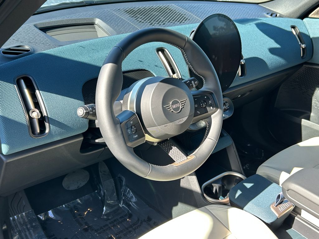 Thumbnail: 2025 MINI Cooper Countryman - 13